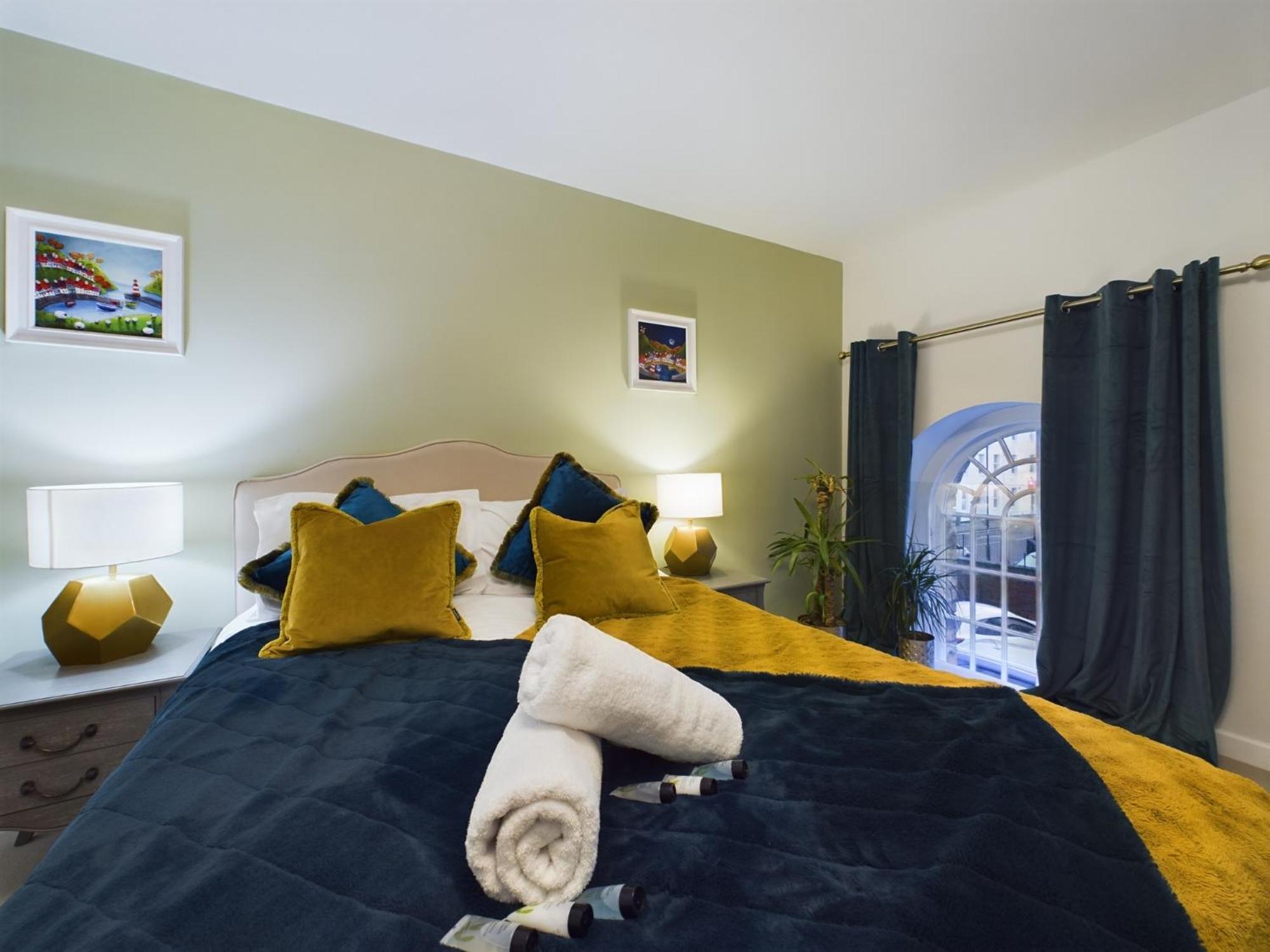 첼튼엄 Modern Duplex Central Free Parking Wi-Fi 아파트 외부 사진